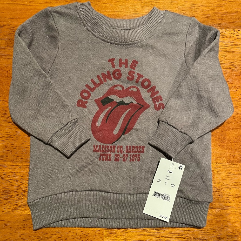 12M brand new rolling stone sweater